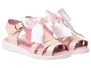 SANDALIA PIEL HEBILLA LAZO ROSA